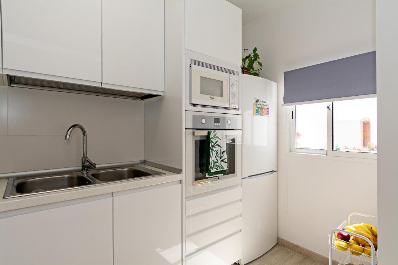 2Br Terrace Home - 10 Min Walk To The Beach Плая Онда Екстериор снимка