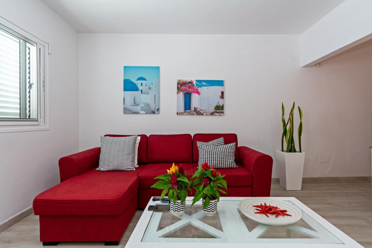 2Br Terrace Home - 10 Min Walk To The Beach Плая Онда Екстериор снимка